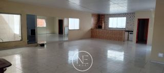 Casa Ampla à Venda Localização Privilegiada na Zona Sul (Aeroporto)