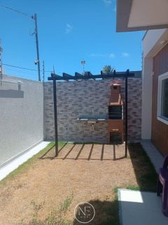 Casa semi-nova (pouco tempo de moradia) no luar da Barra 2ª etapa loteamento pé na areia