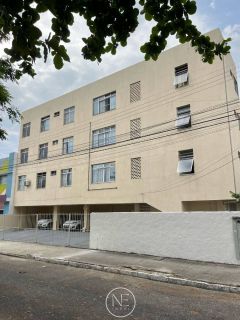 Vende-se prédio inteiro com 3 andares, localizado no bairro Suissa