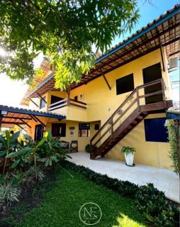 Oportunidade Única na Atalaia Nova – Casa Ampla com Quintal Verdejante!