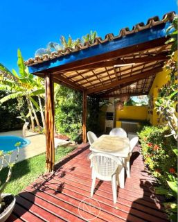 Oportunidade Única na Atalaia Nova – Casa Ampla com Quintal Verdejante!