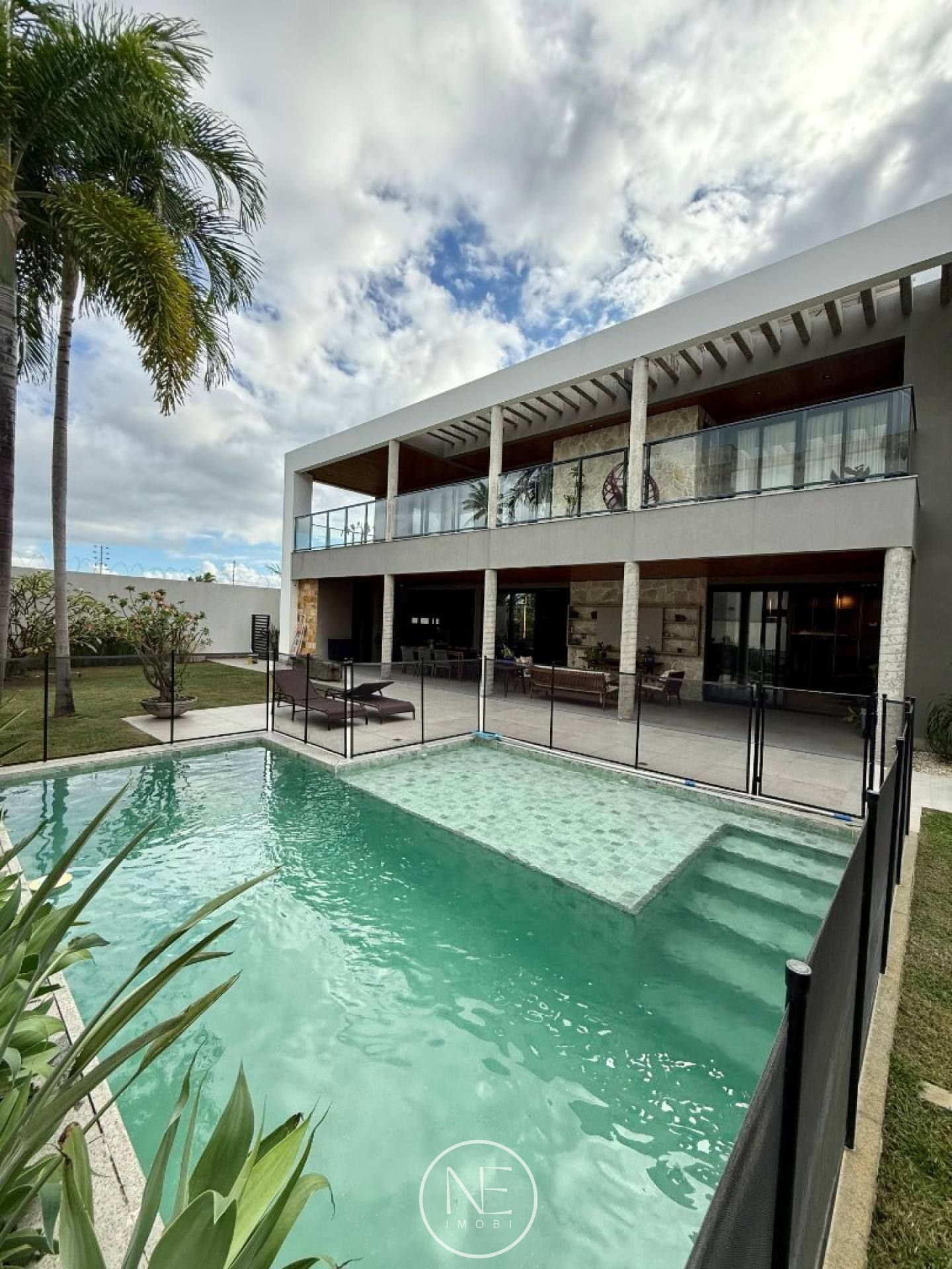 Linda casa á venda no Lago Paranoá