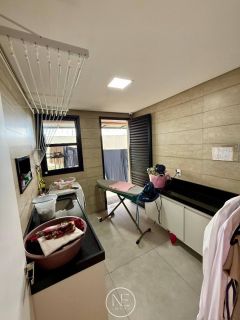Linda casa á venda no Lago Paranoá
