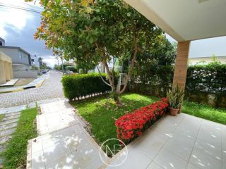 Apresentamos essa Linda Casa à Venda no Cond. Fragata entre o Shopping Praia Sul e a Orla Sul