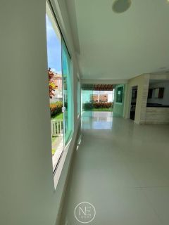 Apresentamos essa Linda Casa à Venda no Cond. Fragata entre o Shopping Praia Sul e a Orla Sul