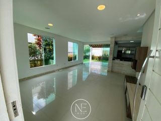 Apresentamos essa Linda Casa à Venda no Cond. Fragata entre o Shopping Praia Sul e a Orla Sul
