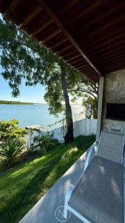 Casa á venda no matapuã na beira do rio