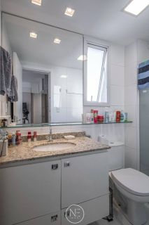 Apartamento no Condomínio Felicitá Farol – Andar Alto com Vista Privilegiada.