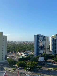 Apartamento no Condomínio Felicitá Farol – Andar Alto com Vista Privilegiada.