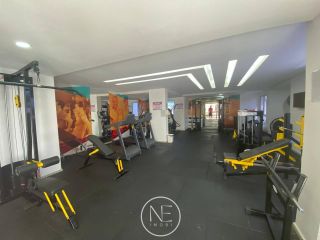 Apartamento no Condomínio Felicitá Farol – Andar Alto com Vista Privilegiada.