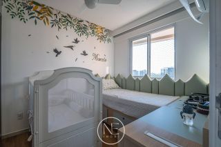 Apartamento no Condomínio Felicitá Farol – Andar Alto com Vista Privilegiada.
