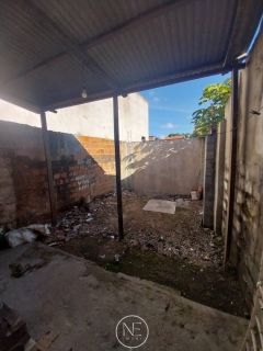 Casa á Venda no Bairro Novo Paraíso