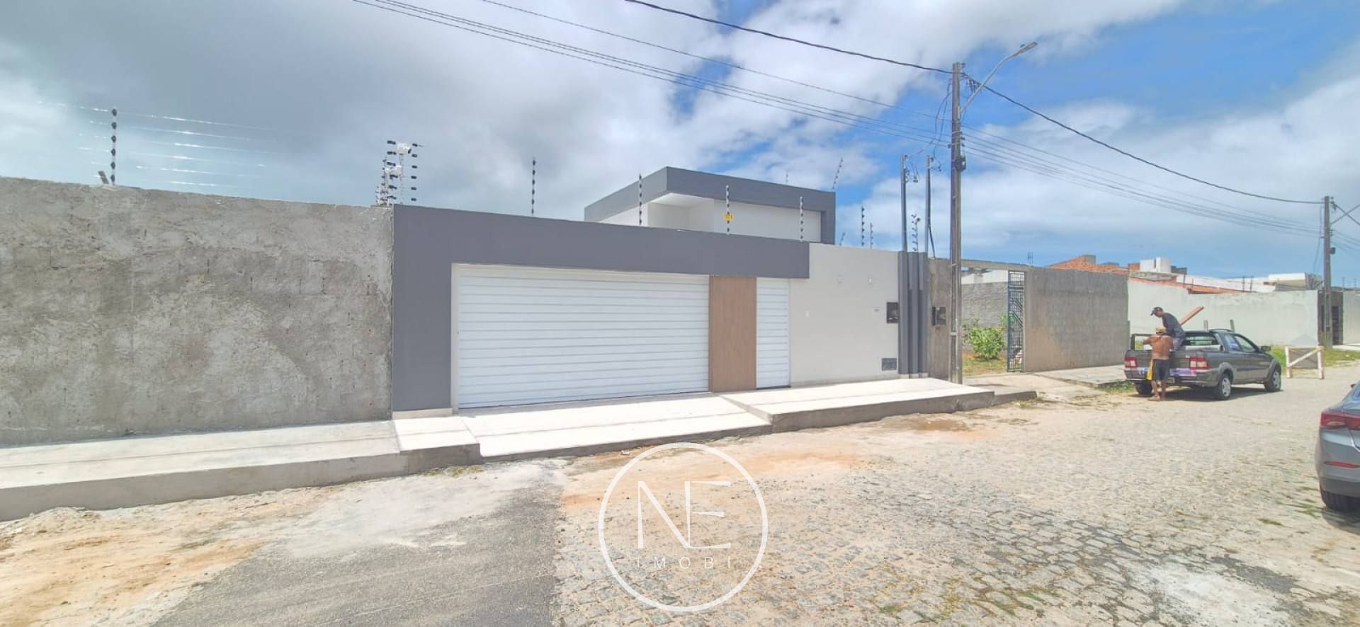 Casa à Venda: Conforto e Espaço para Sua Família -Aruana