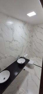 Casa à Venda: Conforto e Espaço para Sua Família -Aruana