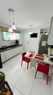 Excelente Moradia em Condomínio Privilegiado -Condomínio Costa Marina