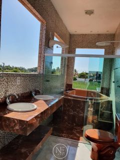 ESPETACULAR RESIDÊNCIA PERTINHO DA PRAIA!