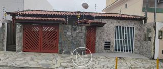 VENDE-SE CASA NO PONTO NOVO