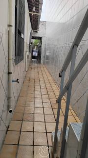 VENDE-SE CASA NO PONTO NOVO