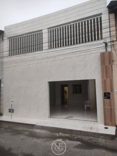 Casa à Venda no Luzia, conjunto Médici