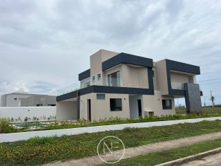 Belíssima Casa à Venda no Alphaville Sergipe – Aracaju/SE ARTS