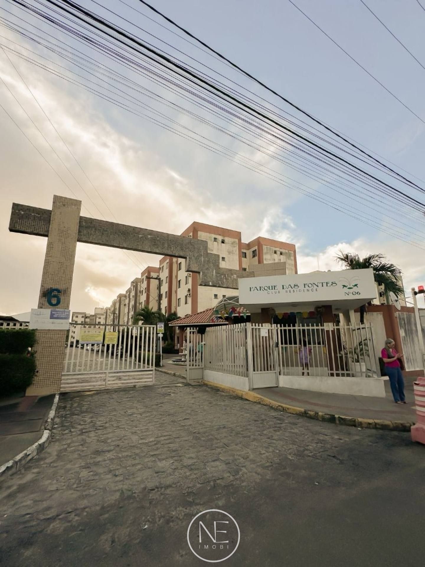 Apartamento REFORMADO no Parque das Fontes Club Residence, no Bairro Jabotiana