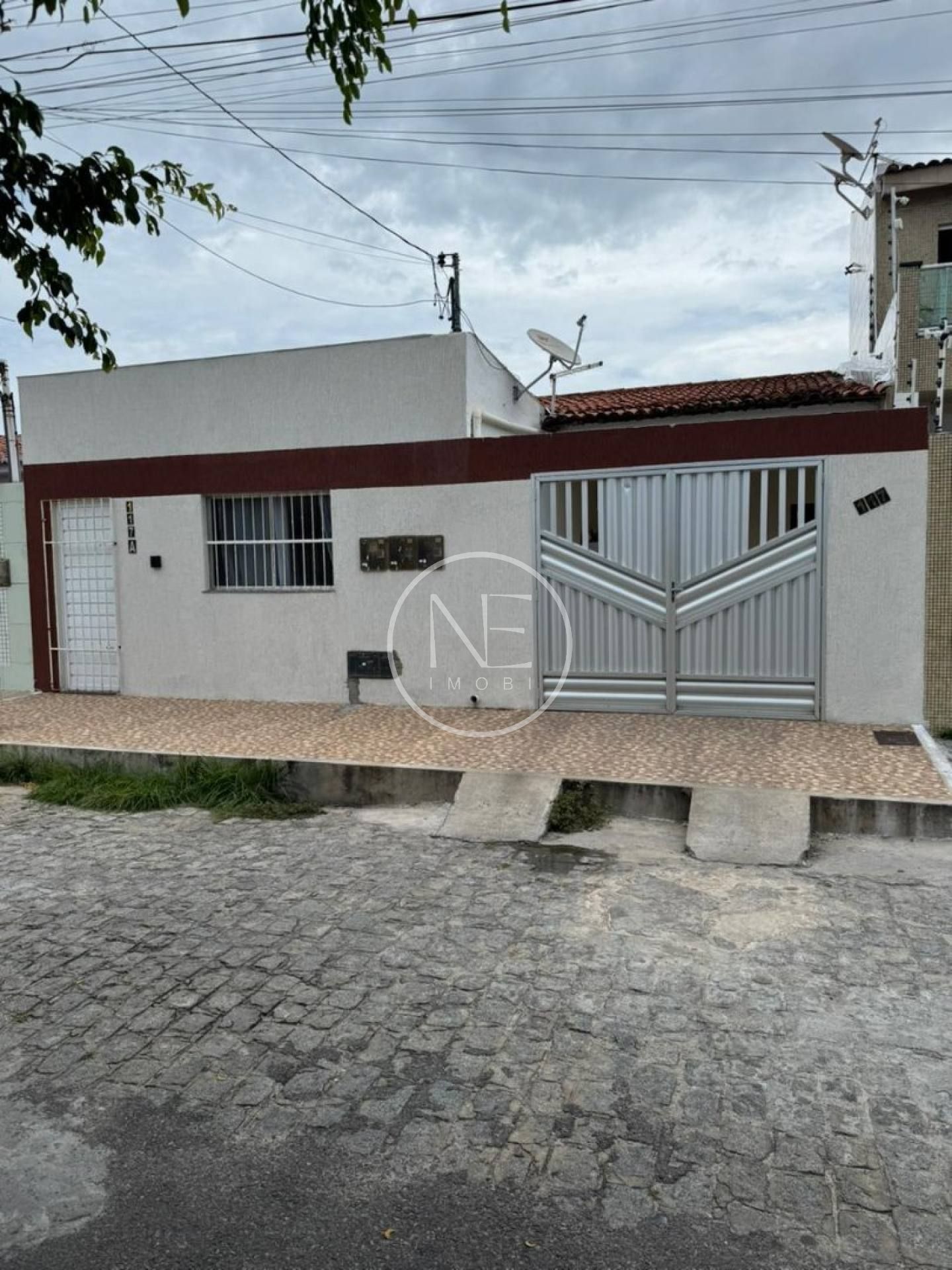 Excelente oportunidade para investir ou morar no bairro Farolandia!