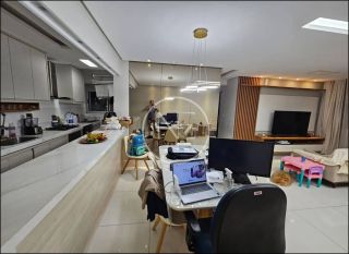 APARTAMENTO REFORMADO E ELEGANTE NO CONDOMÍNIO Villa Astúrias