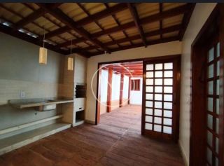 Casa Versátil no Bairro Atalaia