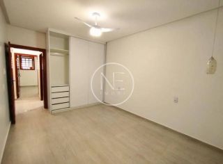 Casa Versátil no Bairro Atalaia