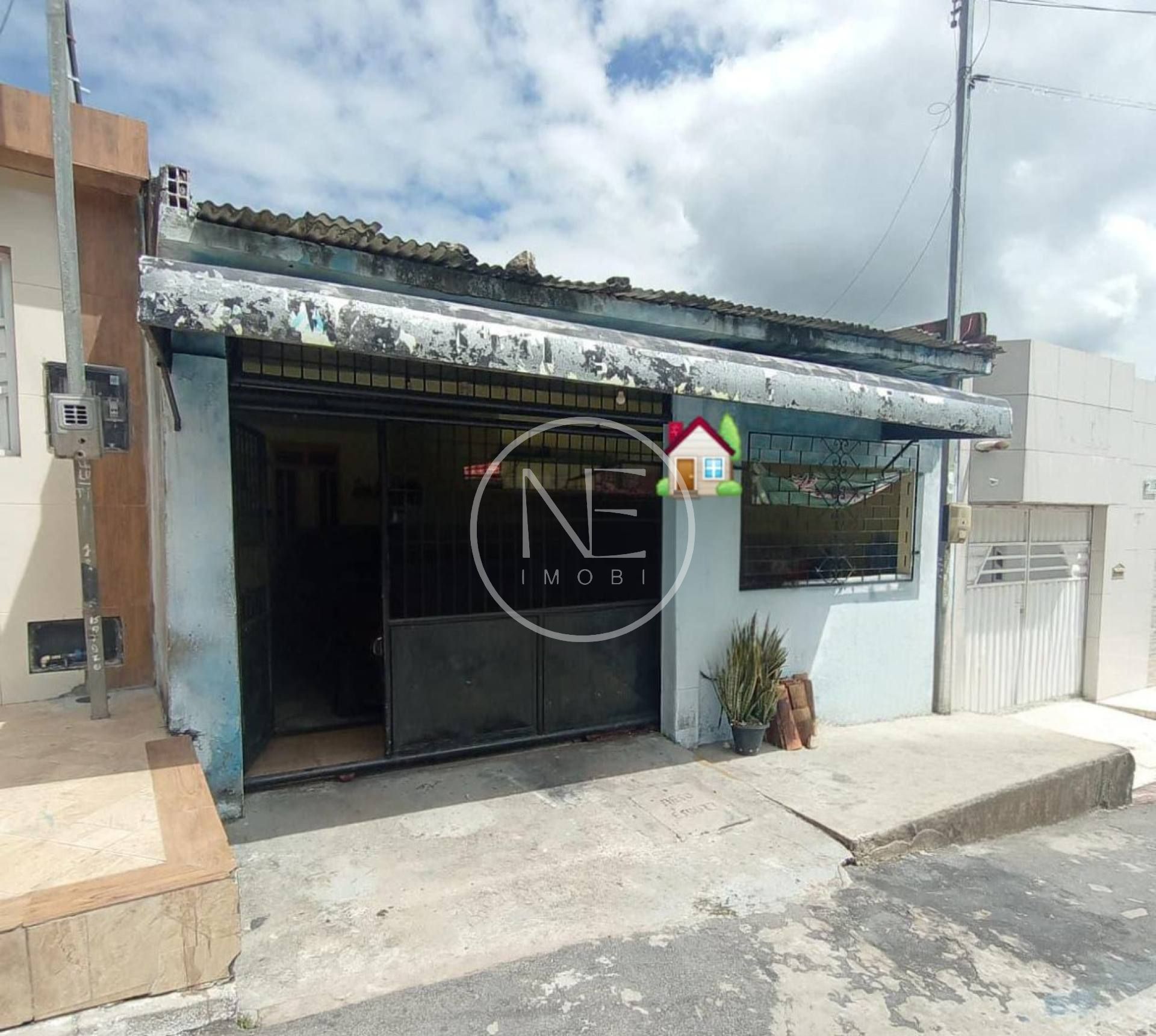 CASA À VENDA – BAIRRO SOLEDADE