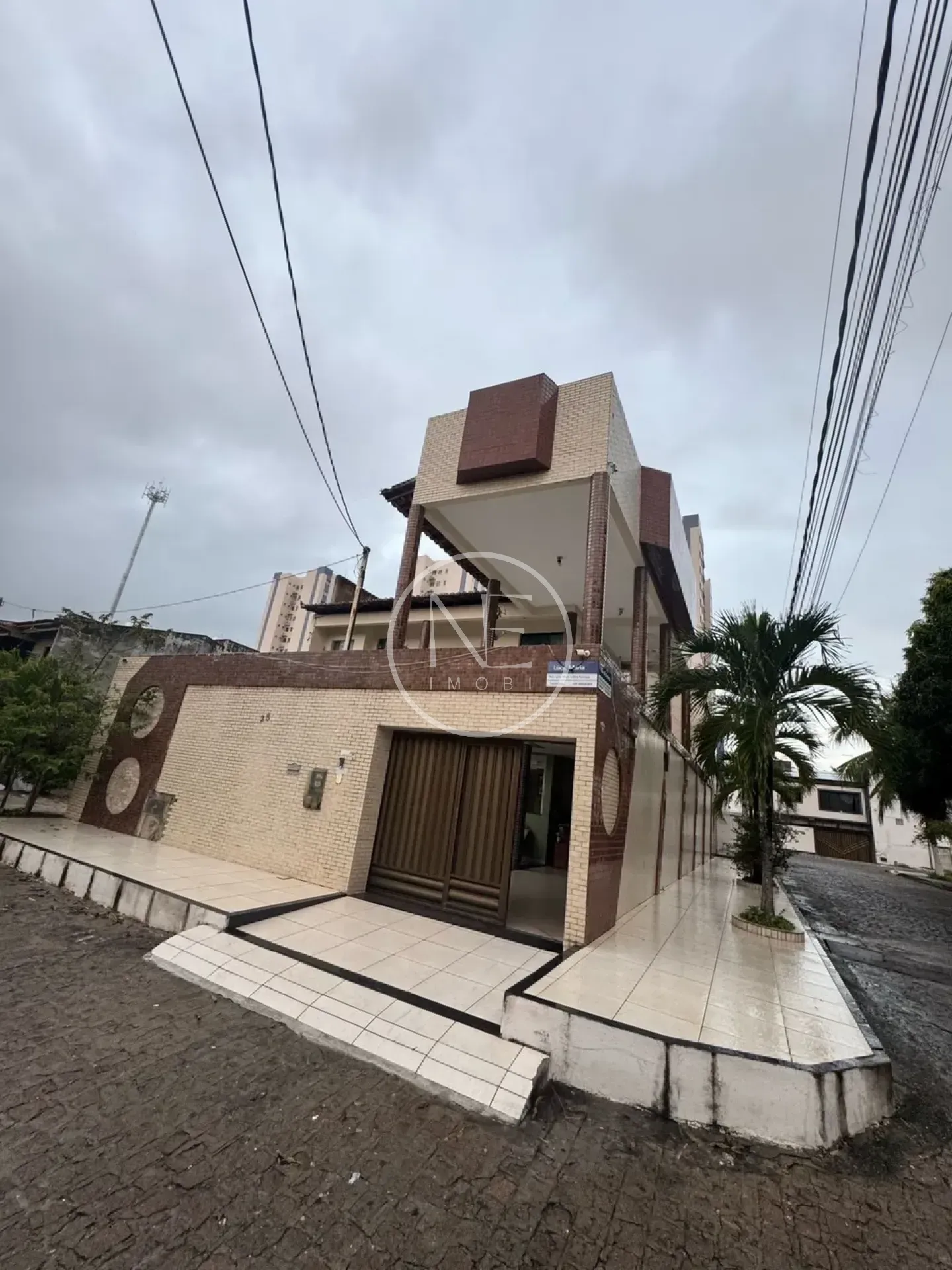 Casa para alugar mobiliada no Bairro Farôlandia