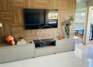 Alugo apartamento todo mobiliado na Atalaia. Localização Imbatível! More a 200 metros da orla.