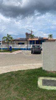 Alugo Apartamento Mobiliado em Condomínio fechado no Rio Barra- Barra Dos Coqueiros