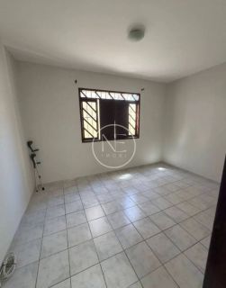 Alugo casa na Atalaia