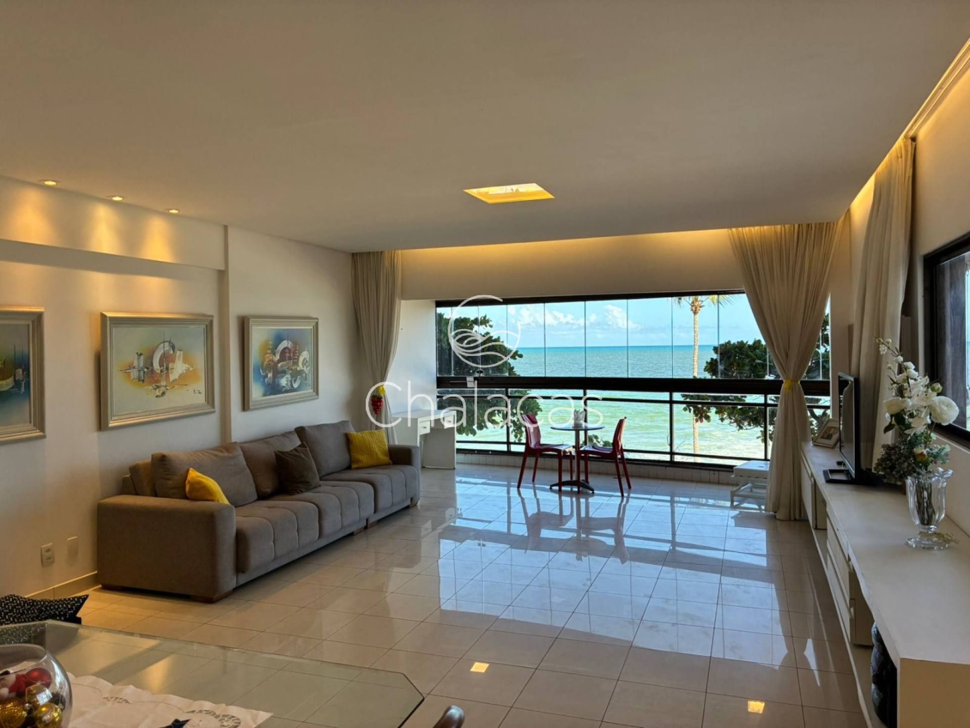 ALUGA - Apto Edf. Maria Beatriz - Beira Mar de Boa Viagem