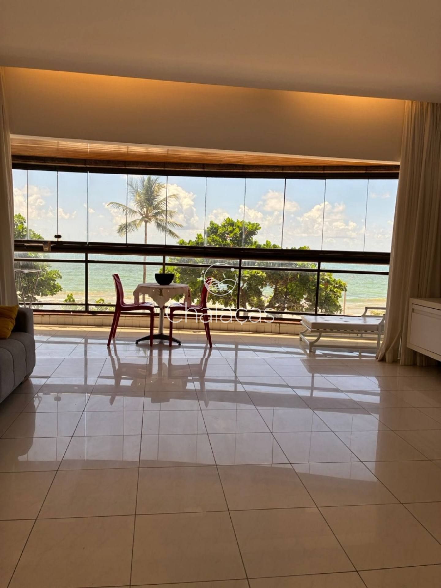 ALUGA - Apto Edf. Maria Beatriz - Beira Mar de Boa Viagem