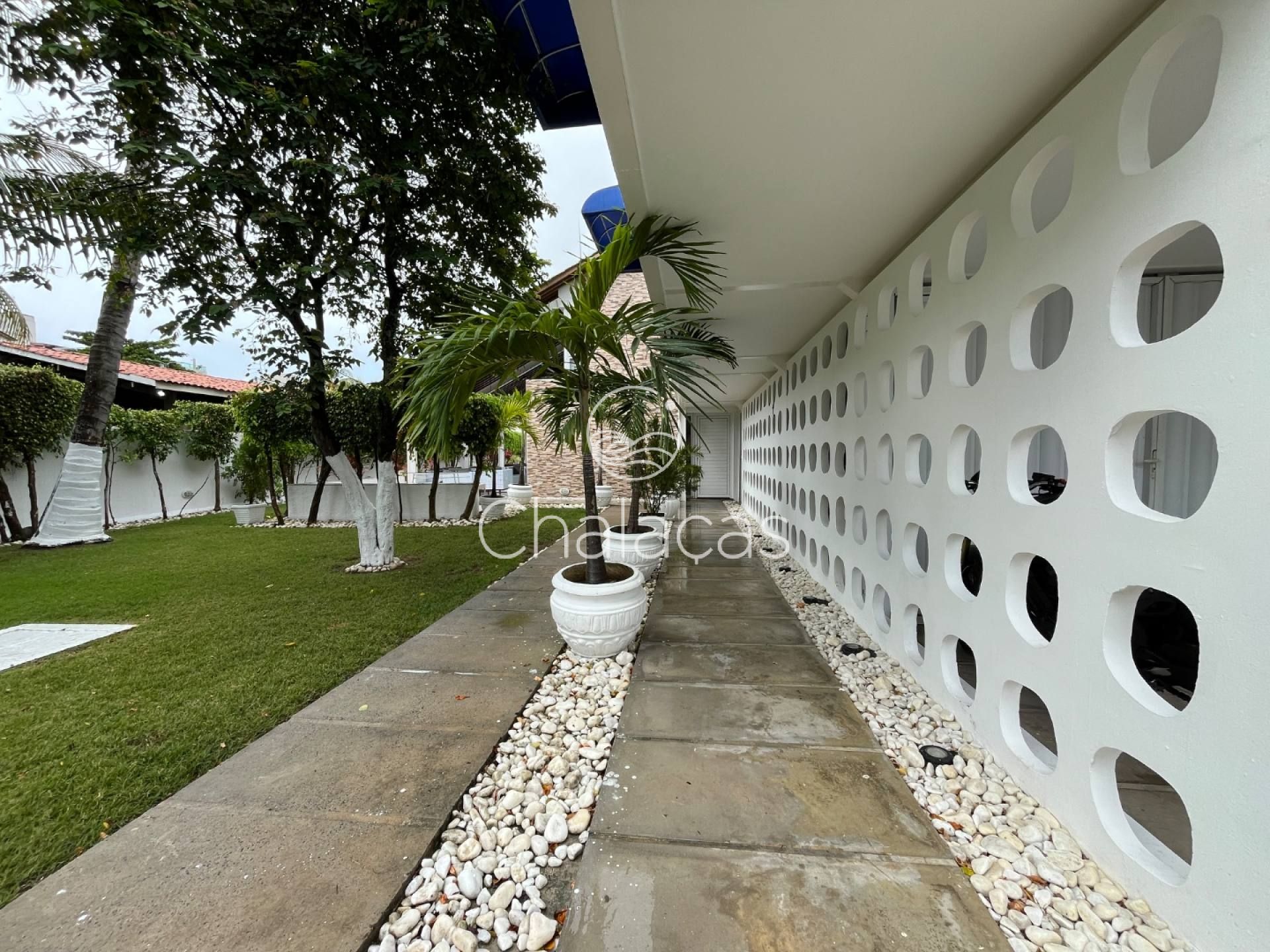 VENDA PORTEIRA FECHADA - Casa em Porto de Galinhas Recém reformada