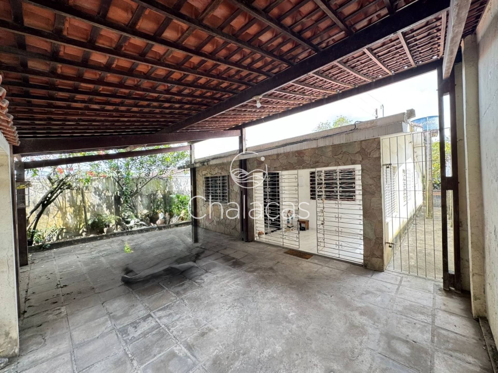 VENDO - Casa 300m² com Lote para Duas Ruas — Timbí - Camaragibe/PE