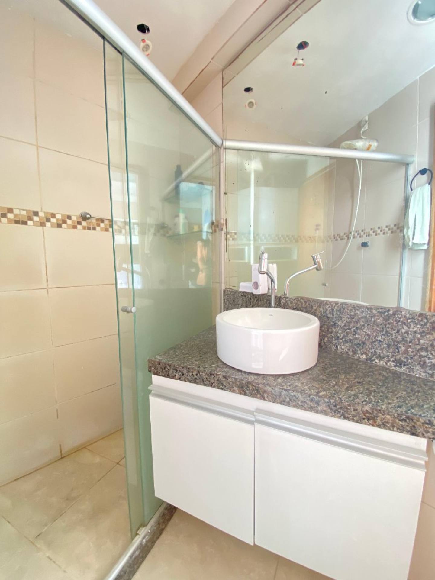 VENDA - 3qts 100m2 - Boa Viagem - Andar alto e lazer completo