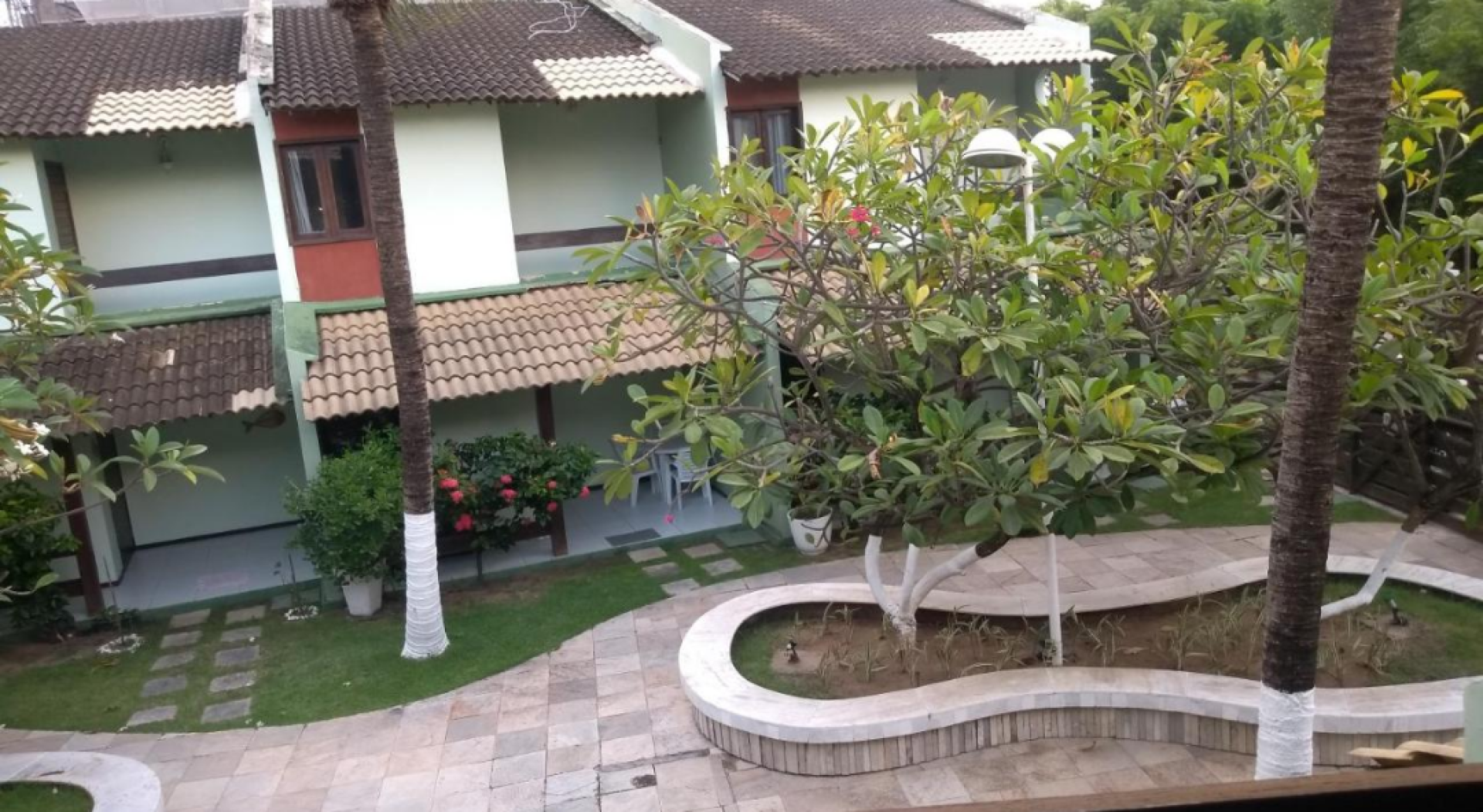 ALUGUEL - 04 qts 117m² total- Casa Jasmim Branco – Conforto, Natureza e Praticidade