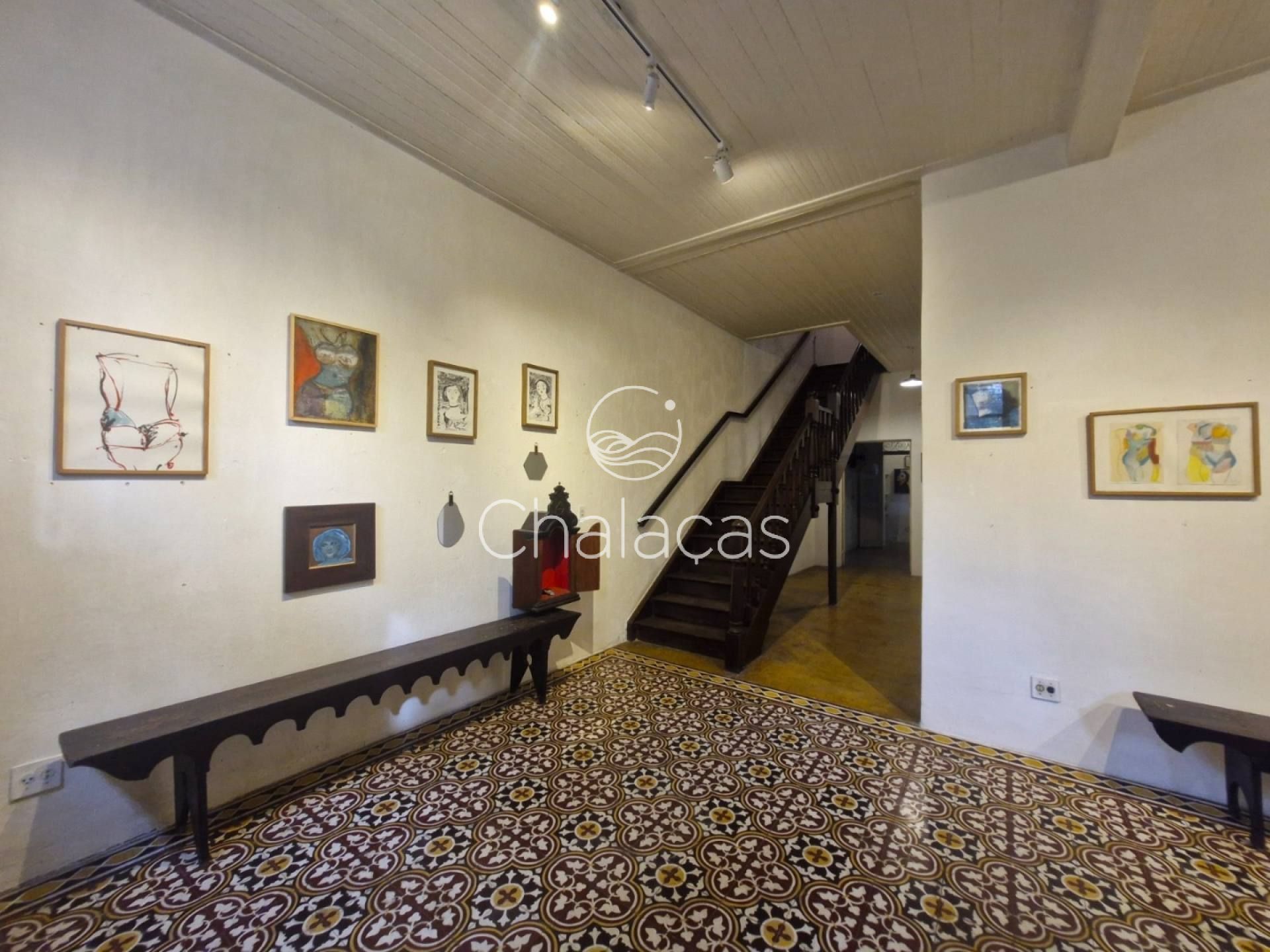 VENDA - 05 Qts 280m² - Casa Histórica no Poço da Panela – Charme e Tradição na Zona Norte
