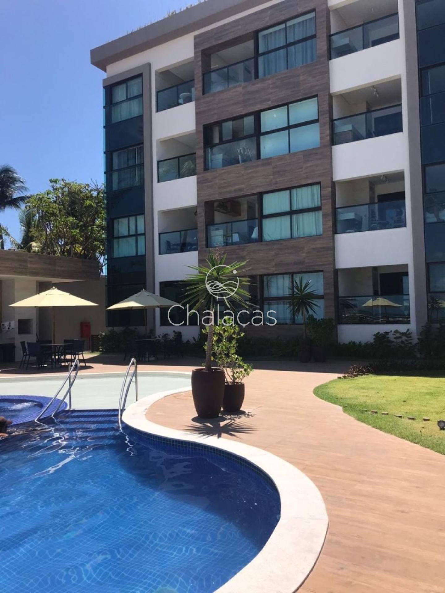 VENDA- 2 Qts 76m² - Flat Beira-Mar de Luxo no Centro Porto de Galinhas – Porteira Fechada!