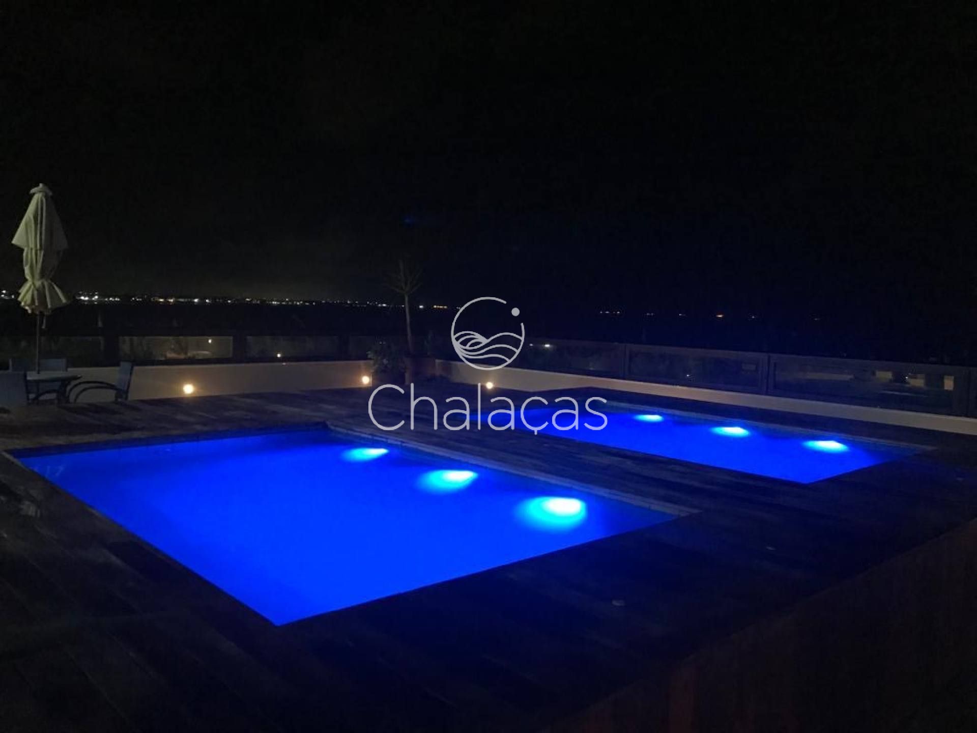 VENDA- 2 Qts 76m² - Flat Beira-Mar de Luxo no Centro Porto de Galinhas – Porteira Fechada!