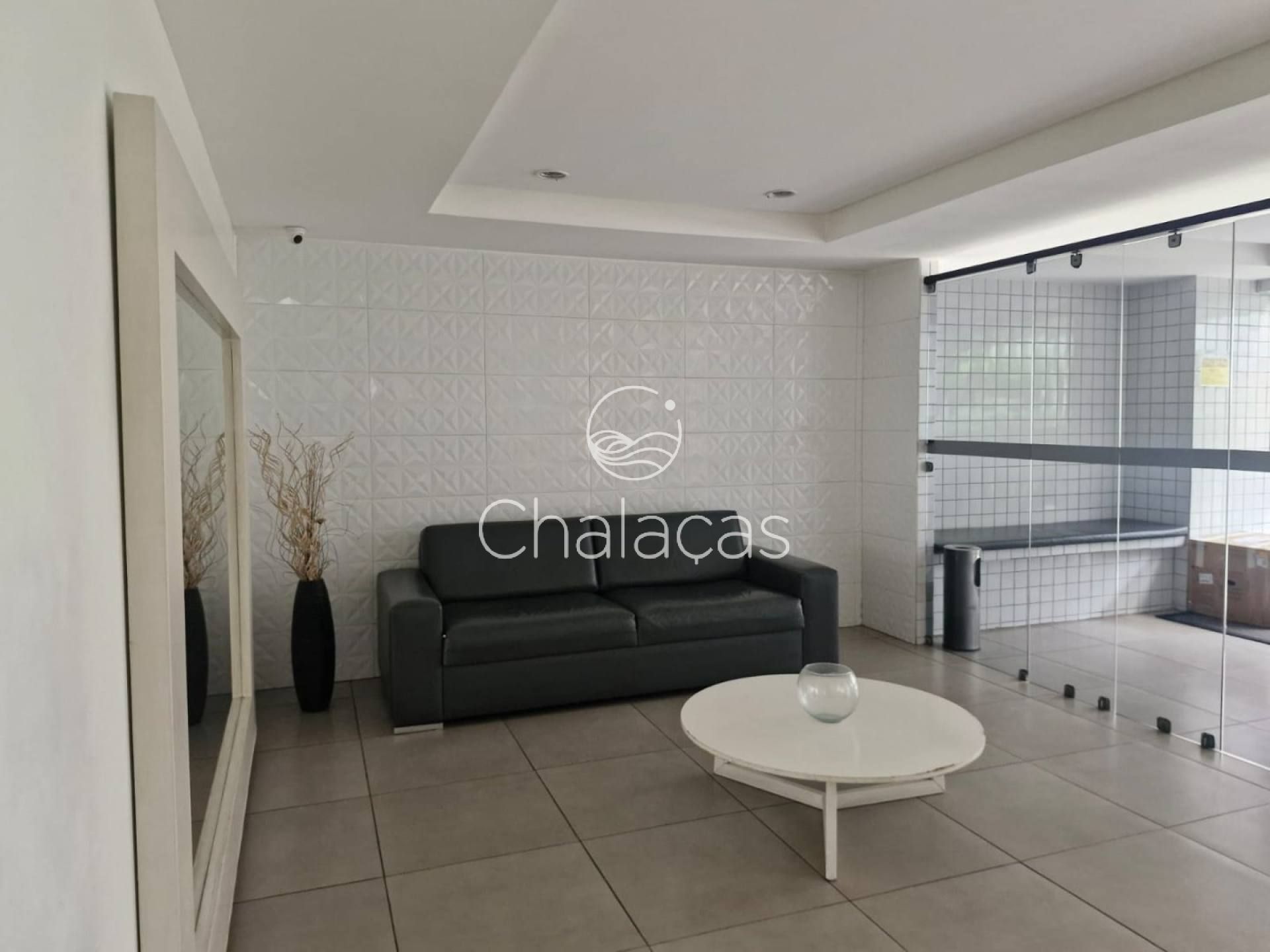 VENDA- 02 Qts - 56,25m²- Porteira Fechada em Setúbal perto D. Lindú