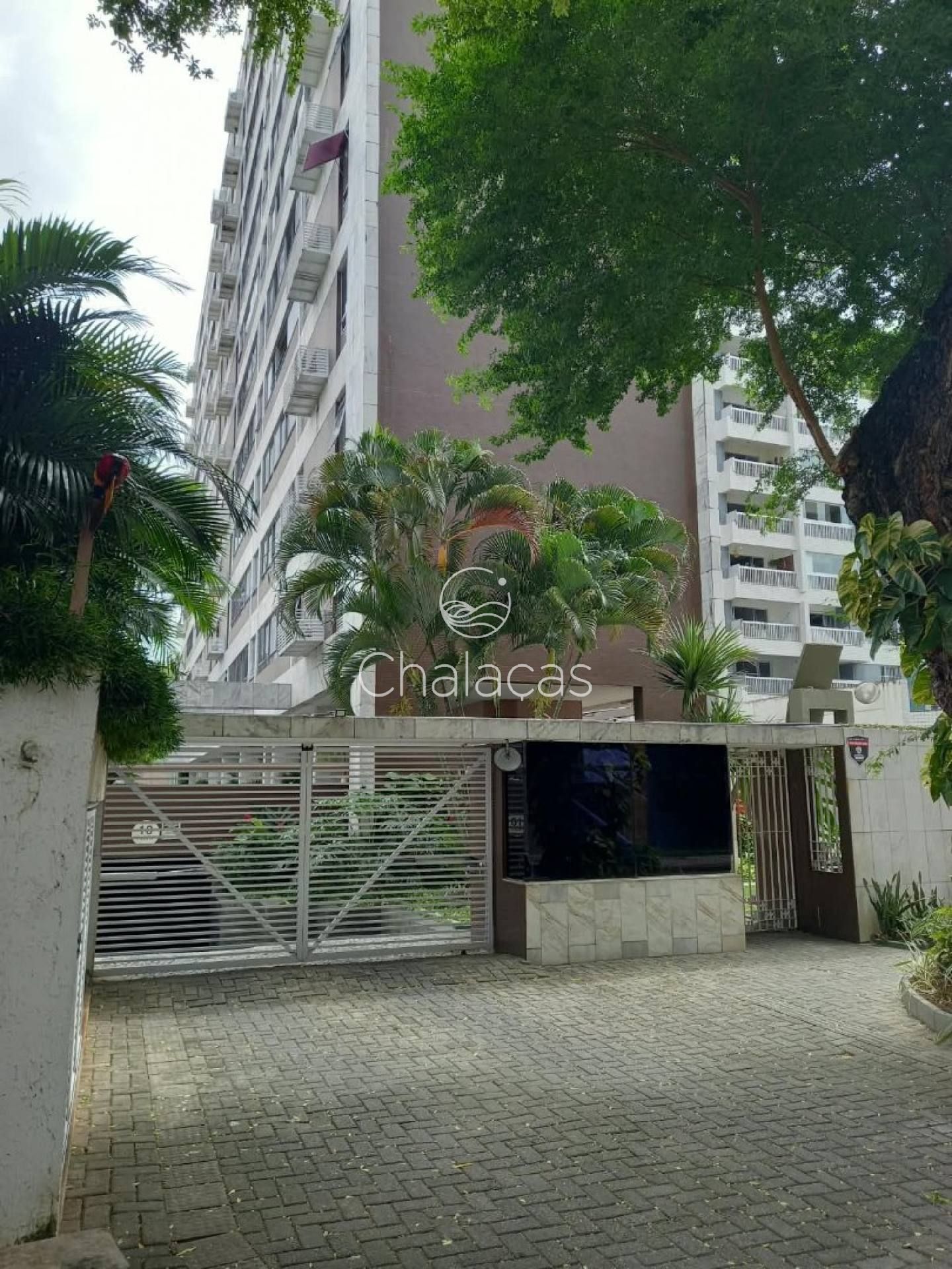 VENDO - Apto 3qts 106m² - Edf. Porto Gdansk - Aflitos - Em Frente ao Clube Náutico Capibaribe