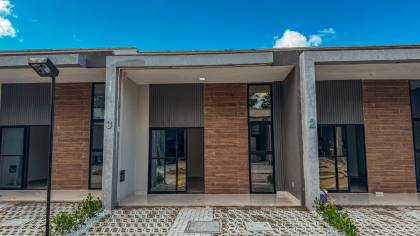 Casa de Condomínio Para Vender com 3 quartos 1 suítes no Jaçanaú em Maracanaú