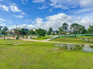 Lote de esquina a venda no Condomínio Jardins da Serra