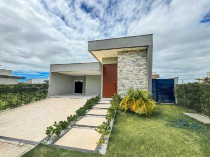 Casa para venda de 3 Suítes na Cidade Alphaville Terras 2