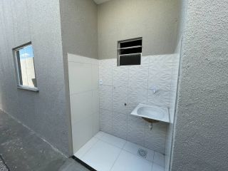 Casa plana com 3 quartos e 90m²