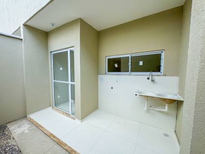 Casa Duplex de 3 Quartos a venda no Maracanaú Bairro Luzardo Viana [DUPLICADO]